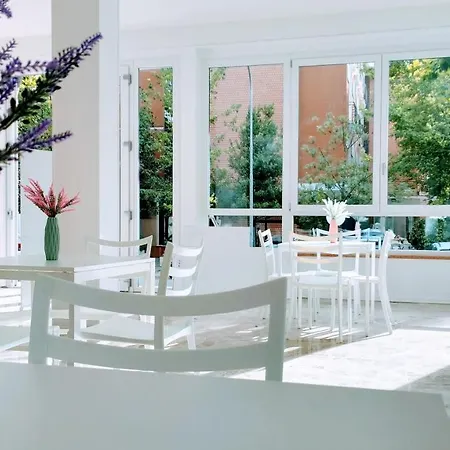 Otel Rio & Breakfast Cesenatico