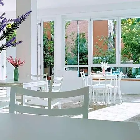 Hotel Rio & Breakfast