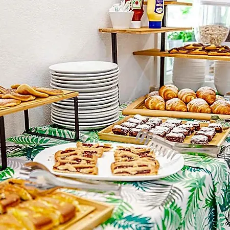 Rio & Breakfast 2* Cesenatico